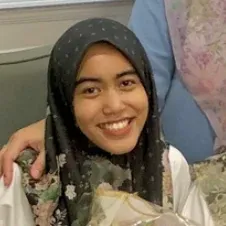 Annastasya Nur H., Manajer Operasional Pesona Cemerlang Tour