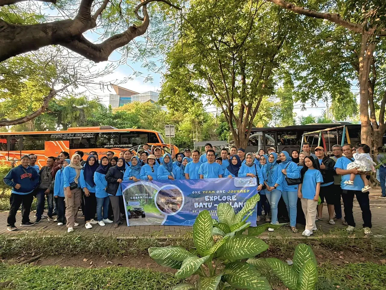 Rombongan One Team One Journey: Explore Batu Malang