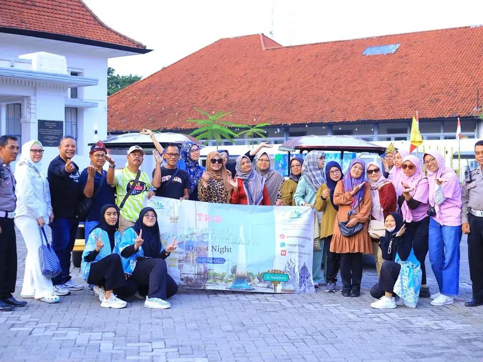 Rombongan trip Jogja Surabaya 5 hari 4 malam, April 2025